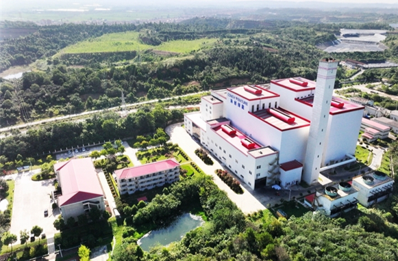 Waste-to-Energy Plant Yields Dual Social, Economic Benefits