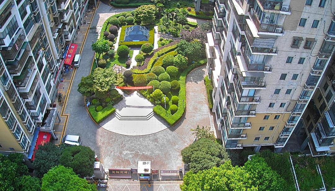 “红色管家”引领小区“幸福蝶变”——长沙市芙蓉区浏阳河畔小区以党建引领基层治理的生动实践