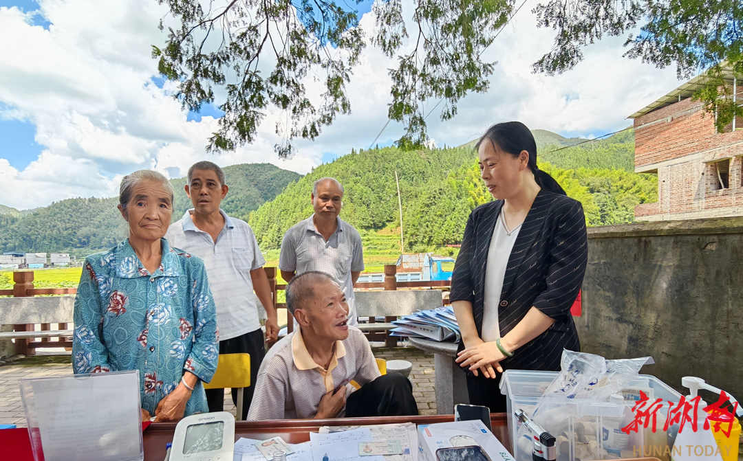 郴州市卫健委赴桂阳县调研乡村振兴驻点帮扶工作