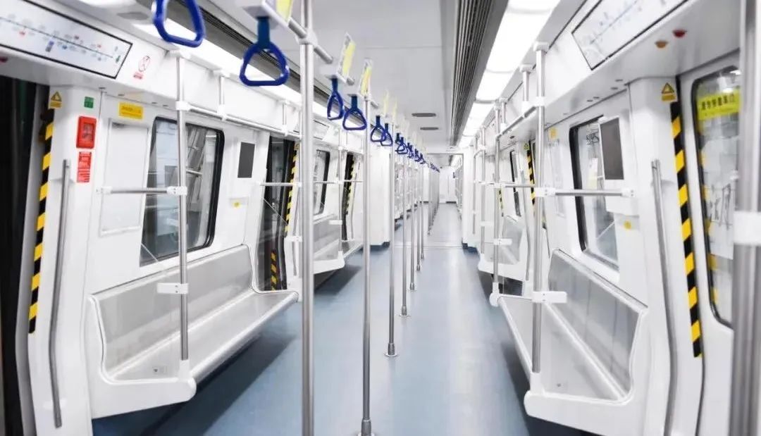 地鐵的座位為什么要豎著排列？
