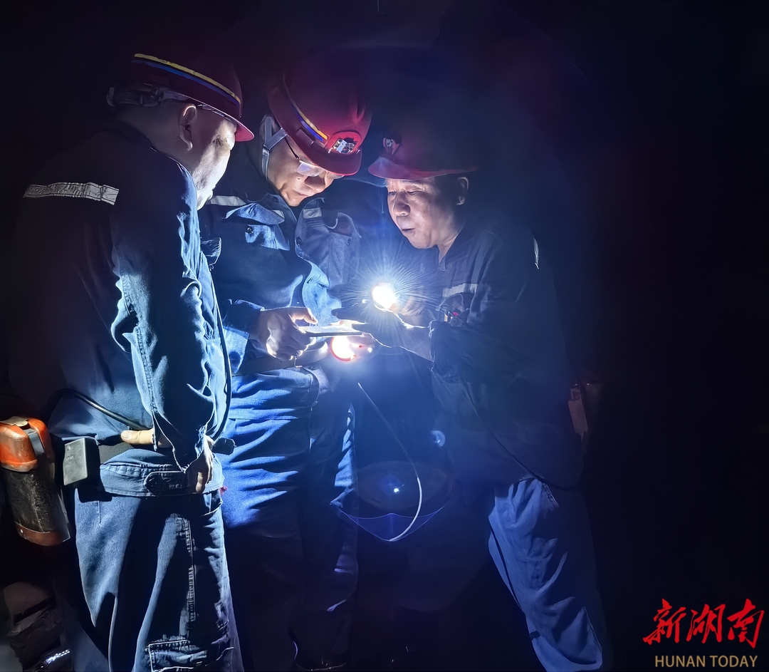某煤礦掘進(jìn)面實(shí)際風(fēng)量小于設(shè)計(jì)需風(fēng)量，嚴(yán)查！