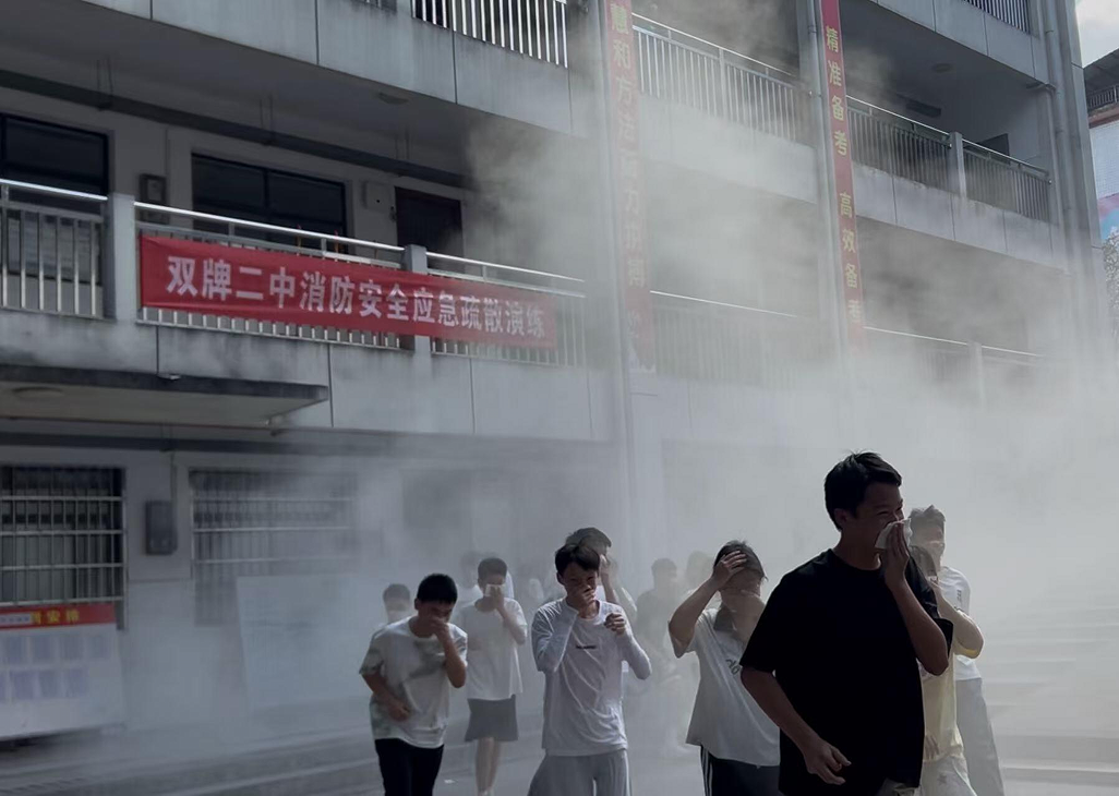 雙牌：護(hù)航開學(xué)季 筑牢防火墻