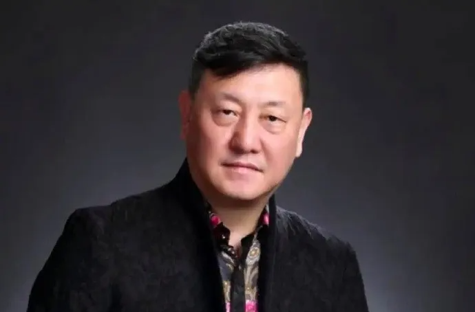 歌手韓磊方發(fā)布聲明：已對相關(guān)侵權(quán)內(nèi)容全面取證，此前遭網(wǎng)友控訴出軌致其懷孕后失聯(lián)