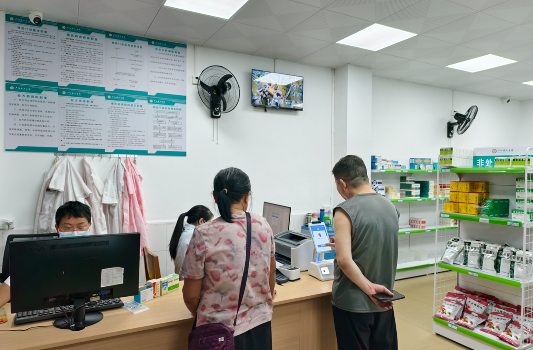 汝城县开设便民门诊药房 让群众购药省钱省事又省心