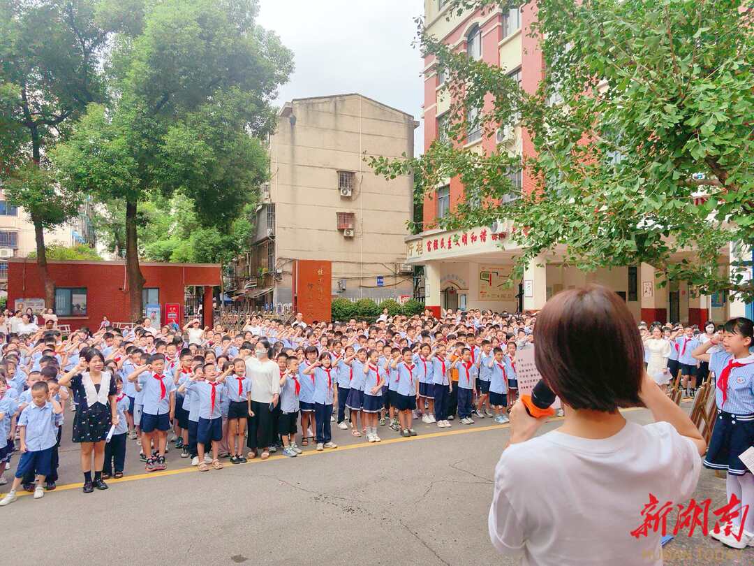 時空對話八十載，長塘里三小學子接力新時代使命