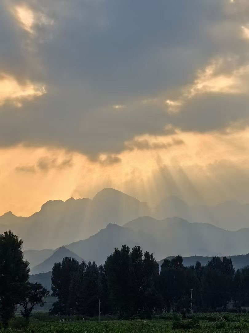 歸來山河萬里：詩析一清先生的太行山之旅