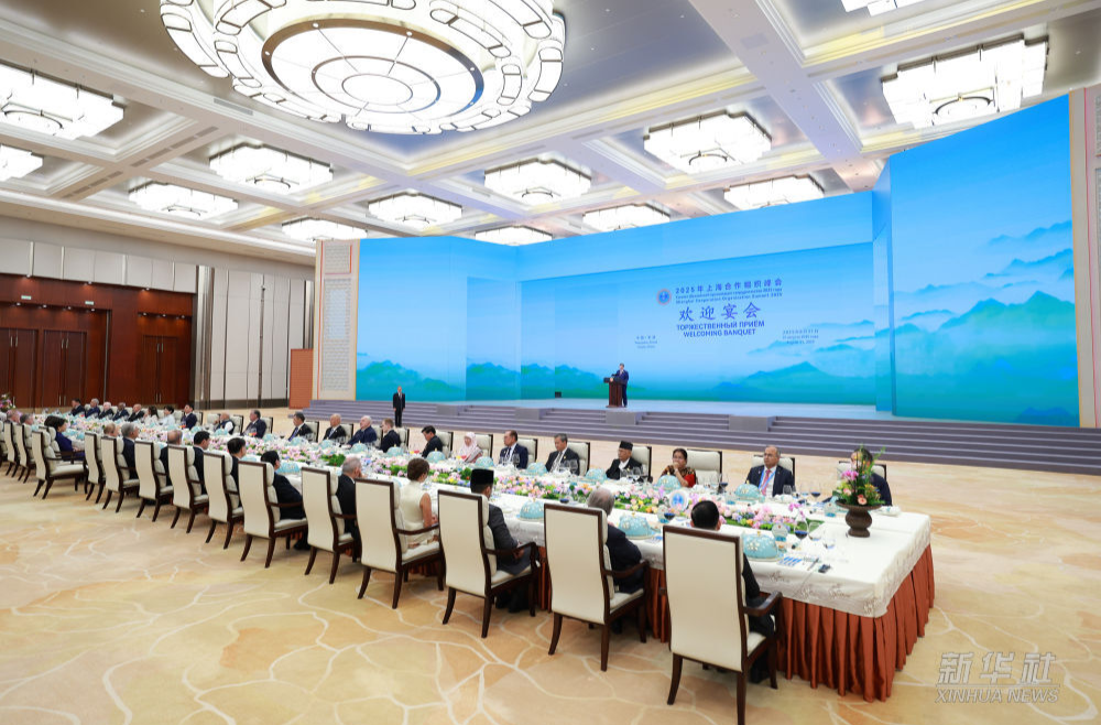 习主席14场密集会见，传递哪些重要信息？