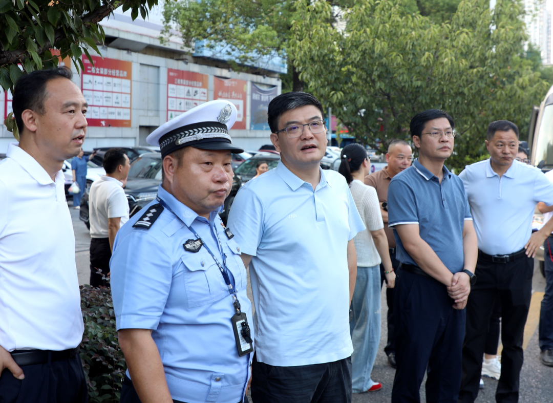 劉志剛專項(xiàng)督導(dǎo)道路交通安全工作