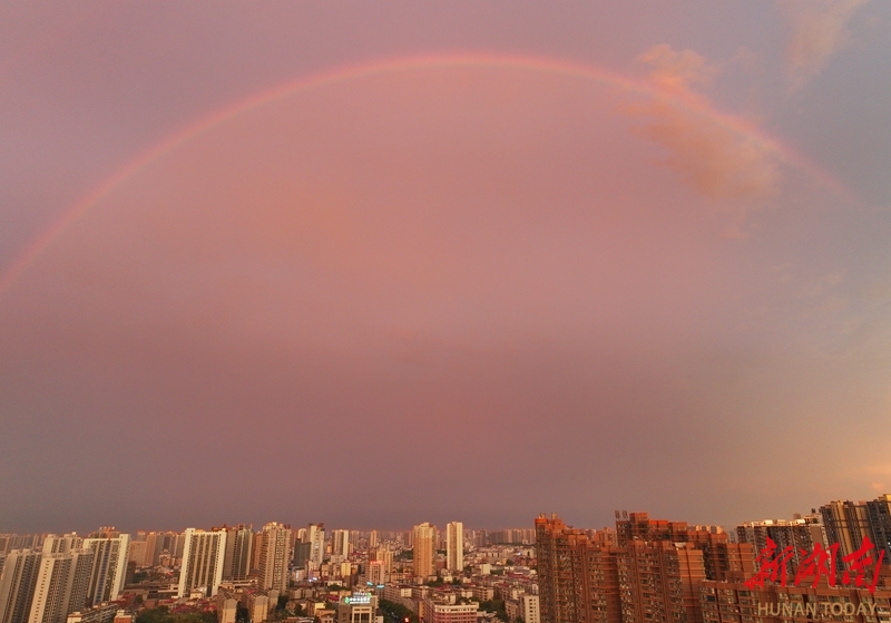 雨后彩虹