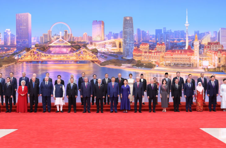 第一观察·瞬间｜“合”力向前：上合大家庭的团结与力量