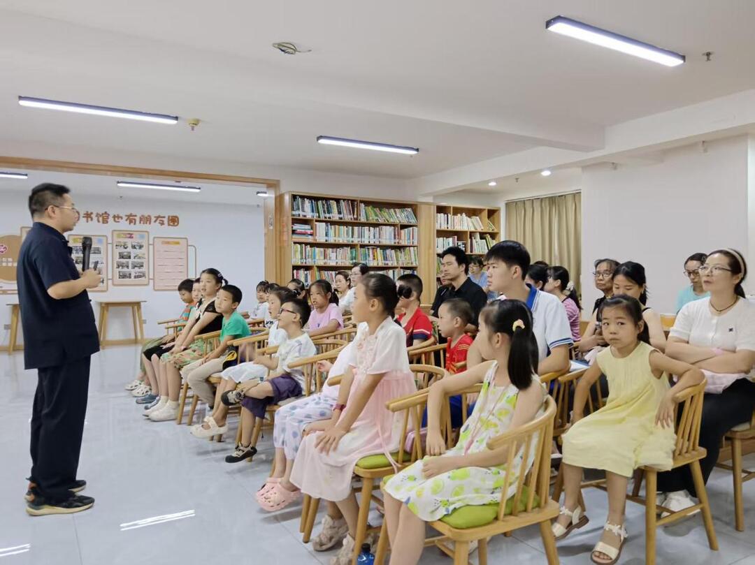 尚双塘社区开讲“双百”课程：《论语》智慧给亲子家庭育儿支妙招