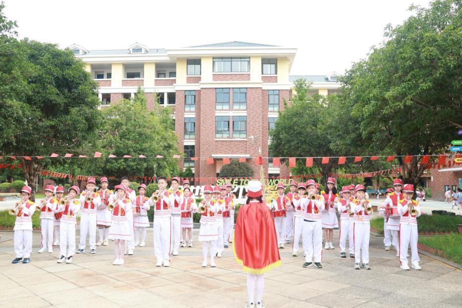 从历史故事到铿锵誓言，长沙市芙蓉区马坡岭小学开学这样过