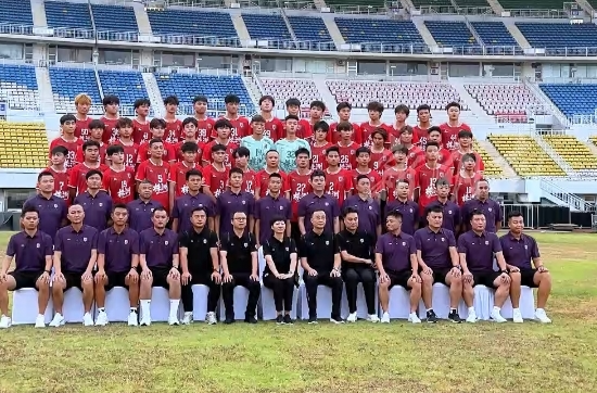 视频|“湘超”株洲队员穿上崭新队服为自己加油打气