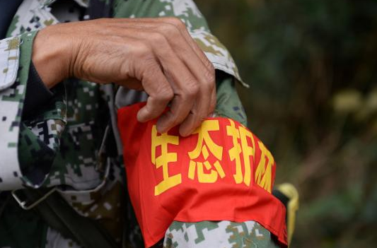藍(lán)山縣為護(hù)林員配齊“巡護(hù)六件套”，暖心護(hù)航綠水青山