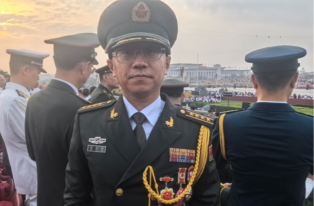 國防科大教授趙玉新：為強軍興軍新征程貢獻更多智慧與力量｜我在天安門觀禮