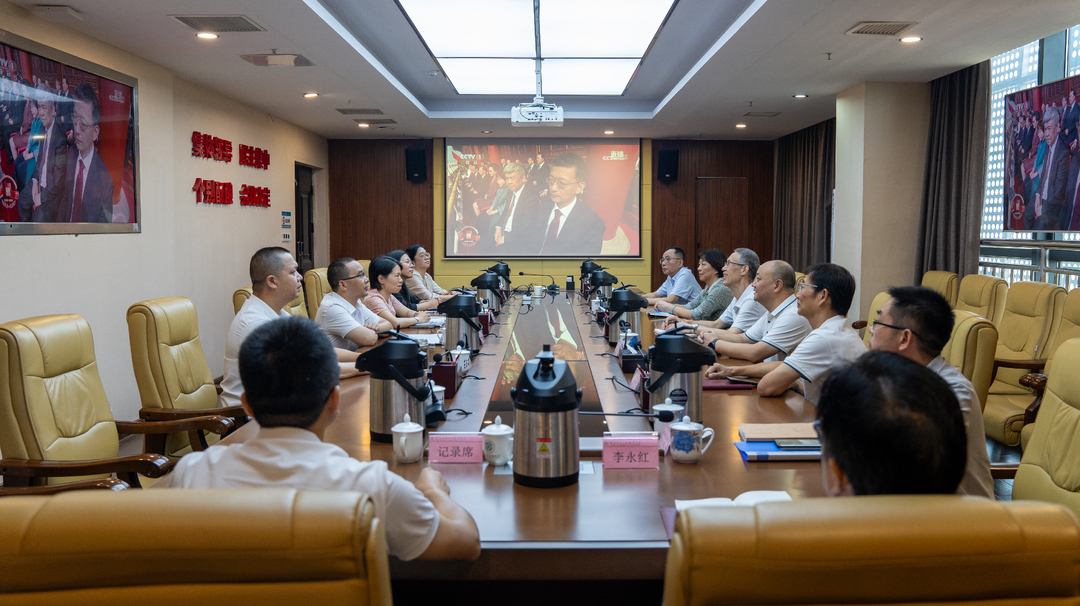湖南汽車(chē)工程職業(yè)大學(xué)師生熱議九三閱兵