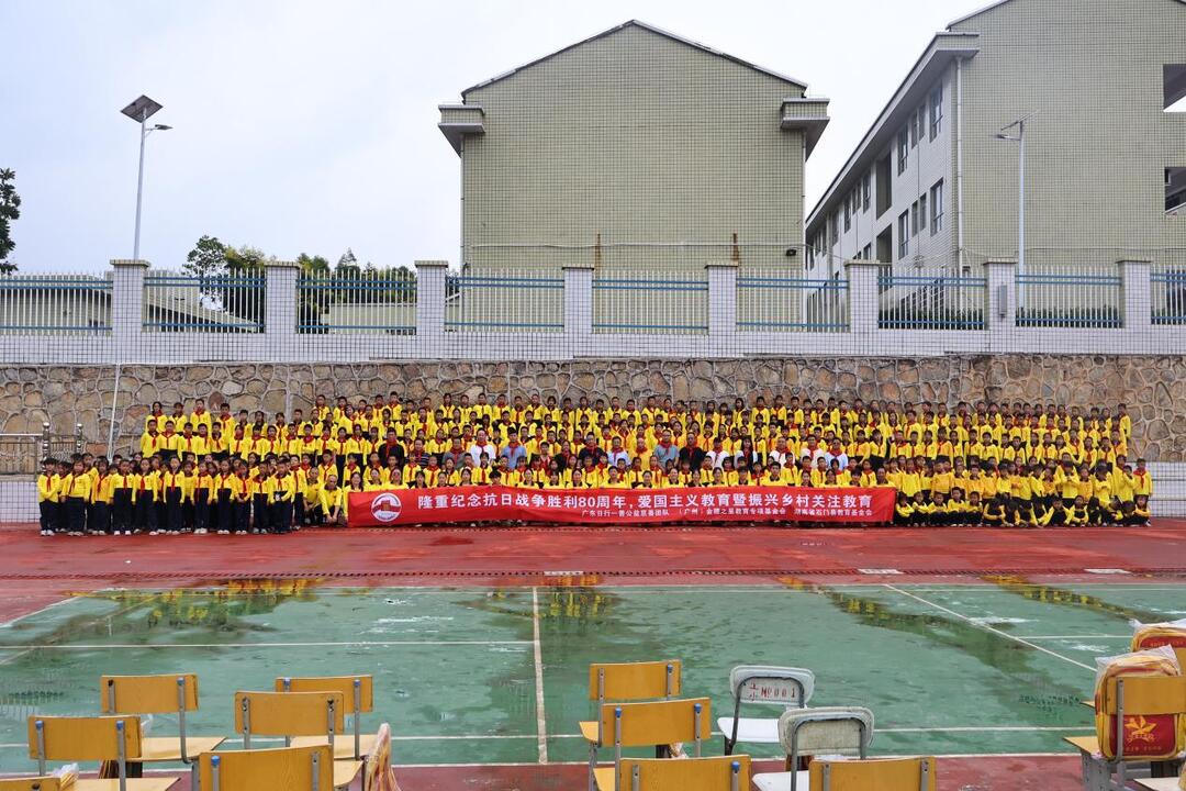 石門土橋完?。夯浵鎼坌膮R聚，老兵故事淚目