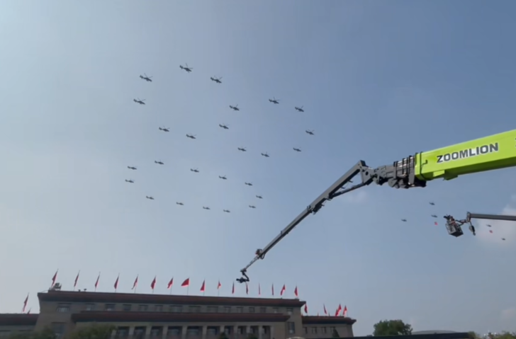湖南日报 | 阅兵直播，“湖南制造”亮了——中联重科13台高端设备高质量助力阅兵直播