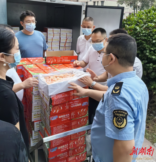 湘潭縣：部門聯(lián)動 筑牢師生“舌尖防線”