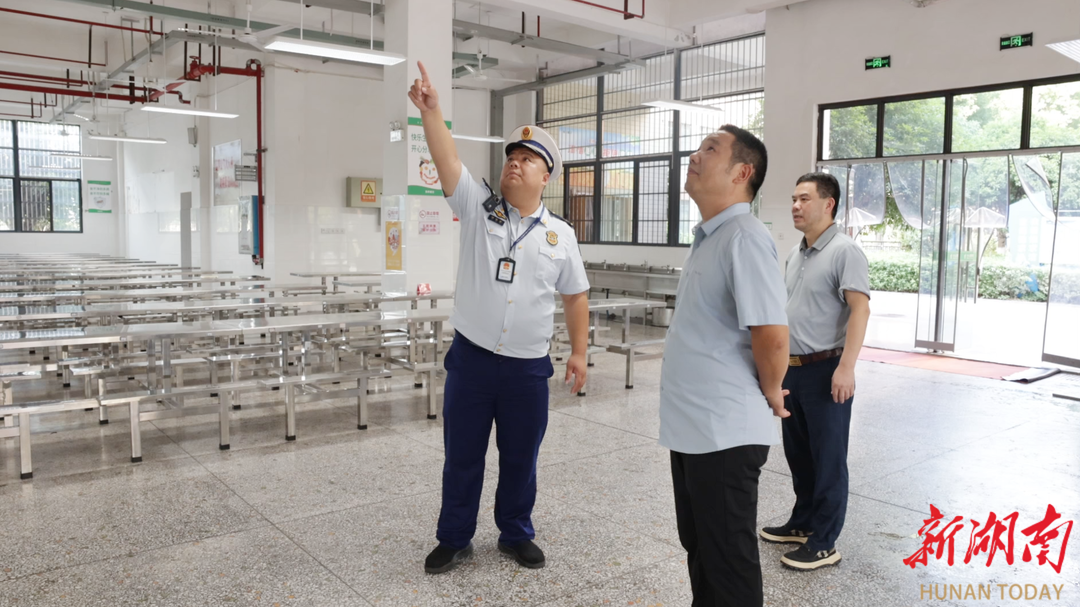 開學嚴把“消防關”，君山消防護航校園安全