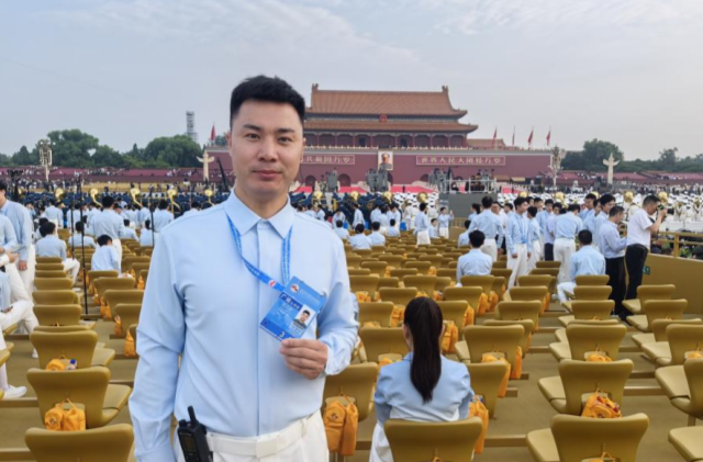 以青春之声致敬伟大祖国‌ 湖南工业大学校友荆文波用歌声献礼抗战胜利80周年‌