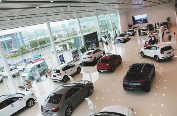 小鵬也降了，“金九”車市硝煙漸濃