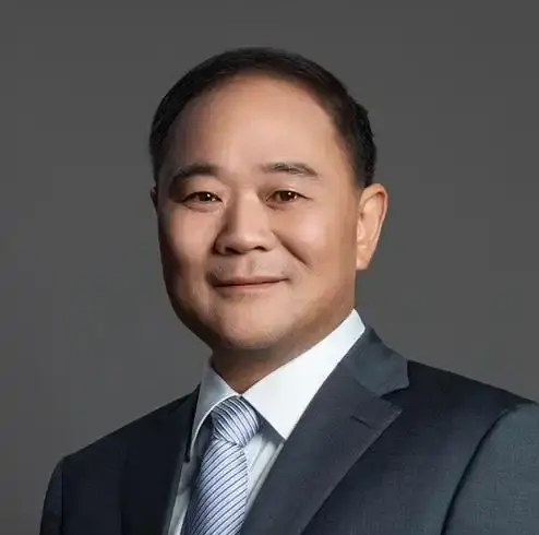 李書福：曹操出行將作為Robotaxi最重要的商業(yè)化載體，打造全球領(lǐng)先的科技出行平臺(tái)