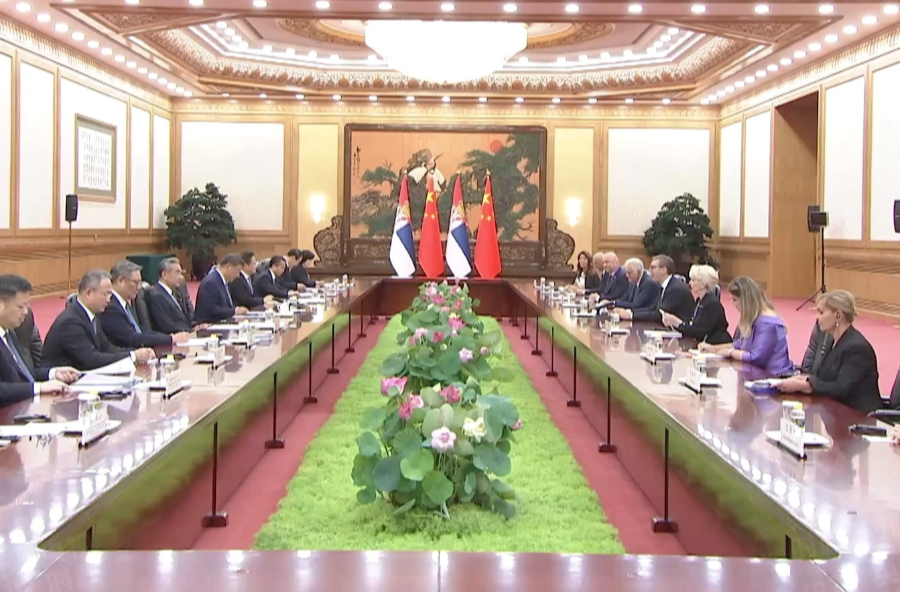 习近平会见塞尔维亚总统：弘扬正确二战史观 捍卫反法西斯战争胜利成果