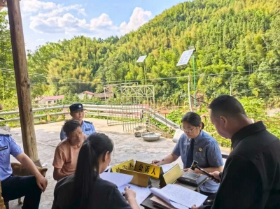 一場(chǎng)在家的庭審 一份可感的公正