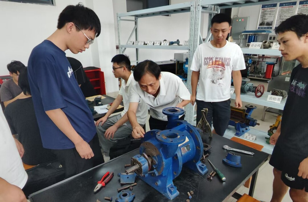南華大學(xué)開展多元化實(shí)訓(xùn)課程，助力機(jī)械學(xué)子實(shí)踐能力全面提升