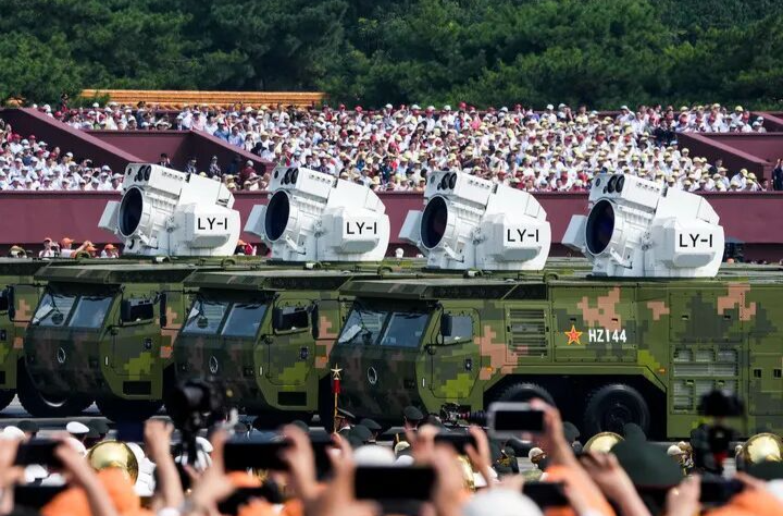 新华社评论员：从伟大抗战精神中汲取勇毅前行的强大力量——学习贯彻习近平总书记纪念中国人民抗日战争暨世界反法西斯战争胜利80周年系列重要讲话之二