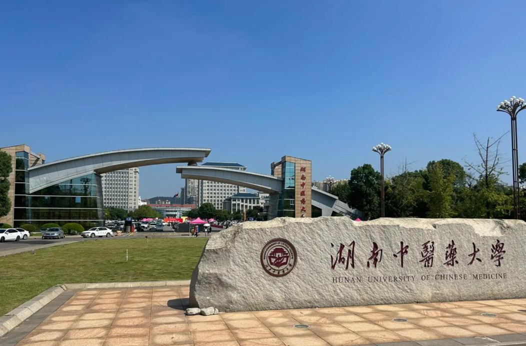 王牌專業(yè)培養(yǎng)復(fù)合型人才