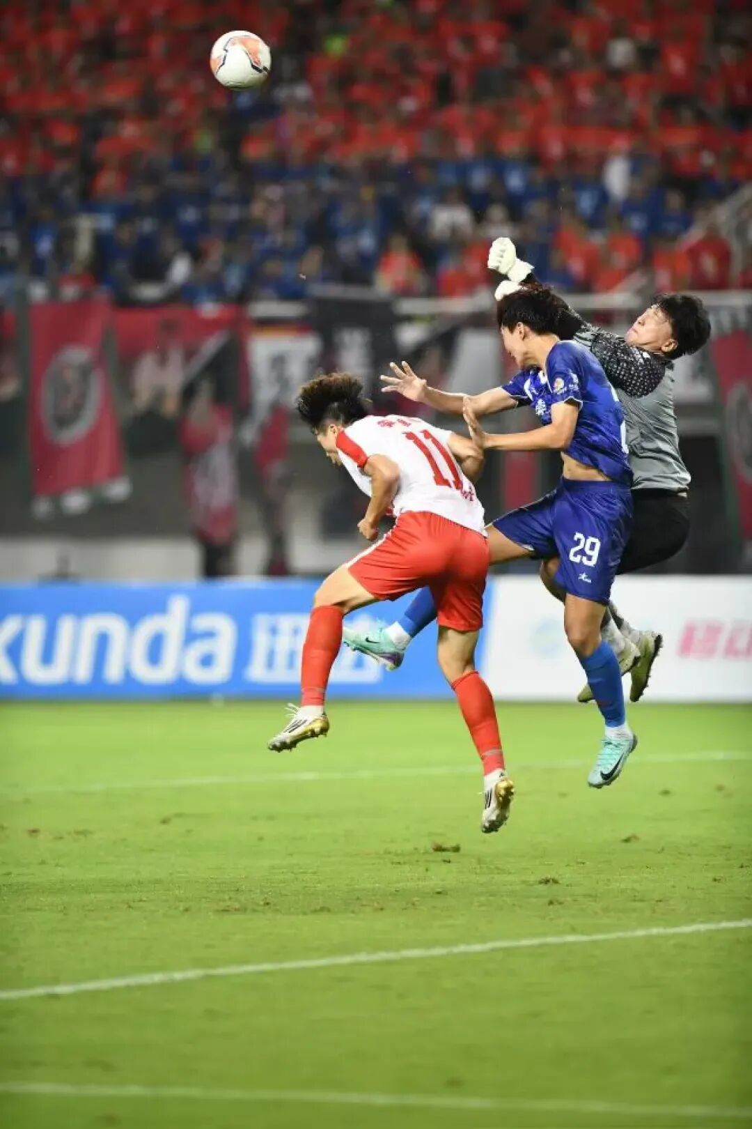 “湘超”揭幕戰(zhàn)長沙隊2:0婁底隊