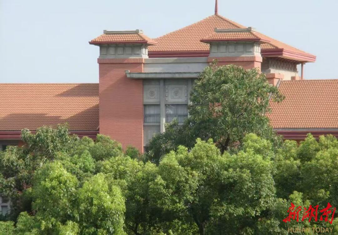 念楼骄