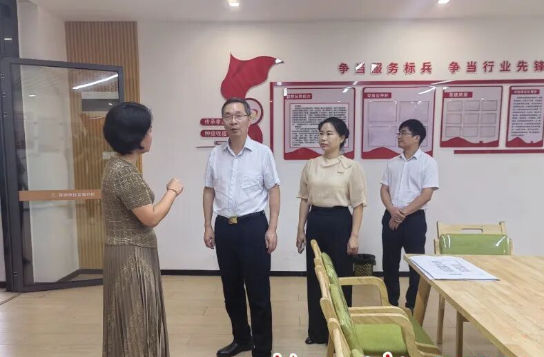 陳恢清調(diào)研督導民生項目建設情況