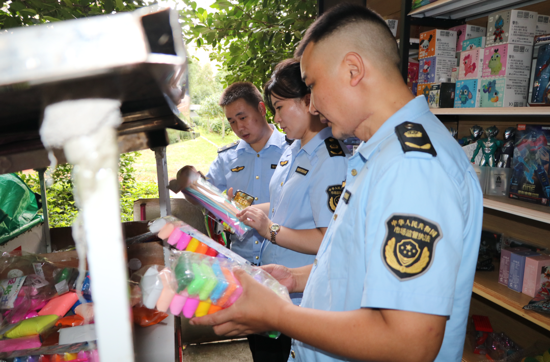 婁星區(qū)靶向整治問題玩具 護航孩子健康成長