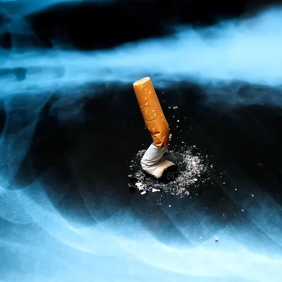 以為心梗很遠？其實每一口煙都在拉近它