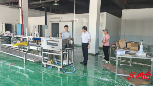 深入企業(yè)摸實情 精準服務促發(fā)展