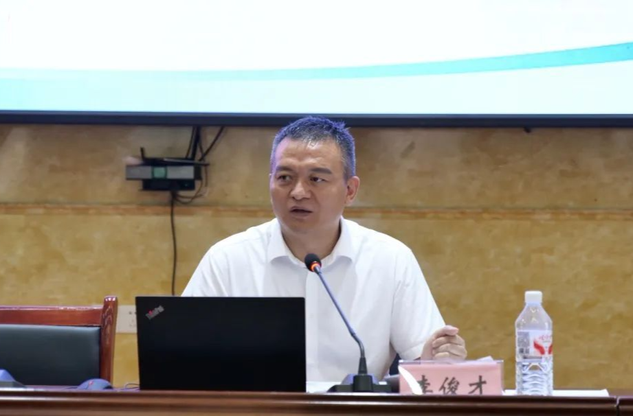 李俊才：初心如炬映職教 紅色引擎育新匠