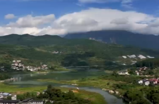 視頻丨資興市滁口鎮(zhèn)：碧水藍(lán)天生態(tài)美