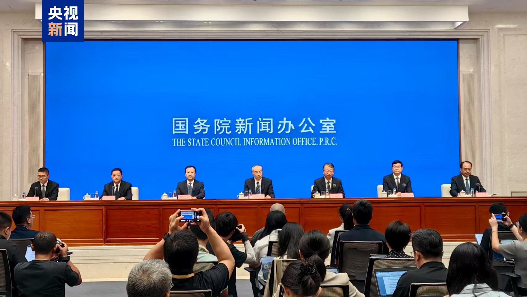 中央政法委：正在起草新一輪法治中國建設規(guī)劃