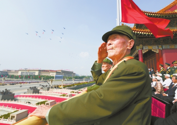 人民是历史的创造者——中国人民抗日战争暨世界反法西斯战争胜利80周年纪念活动启示录（二）