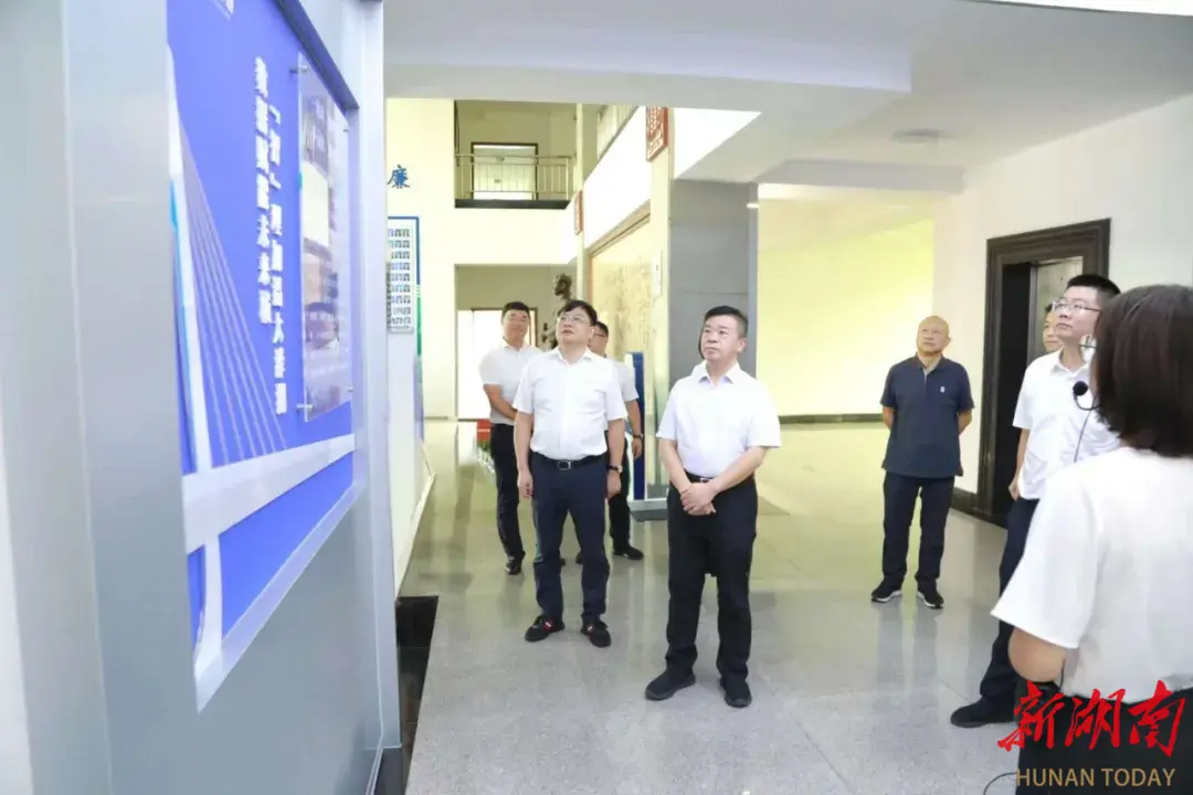 加快打造“省會新地標(biāo)?湘江未來城”璀璨實景，秦國良調(diào)研大澤湖街道