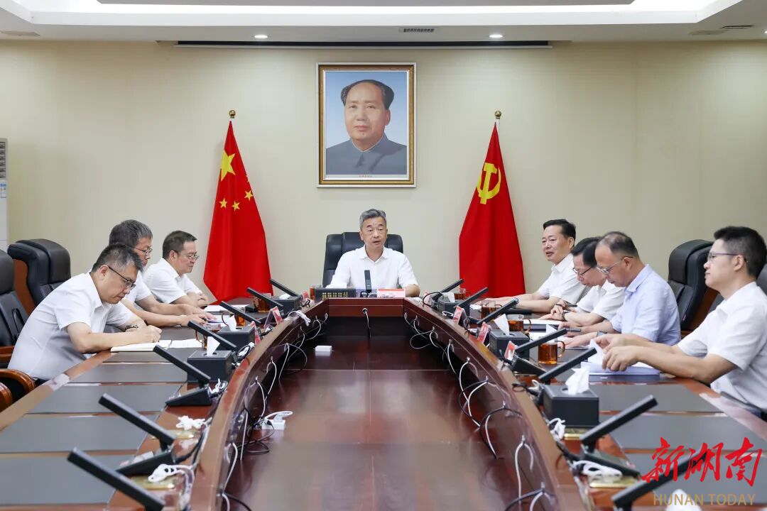 陳競主持召開市委常委會（擴(kuò)大）會議暨市委黨的建設(shè)工作領(lǐng)導(dǎo)小組會議