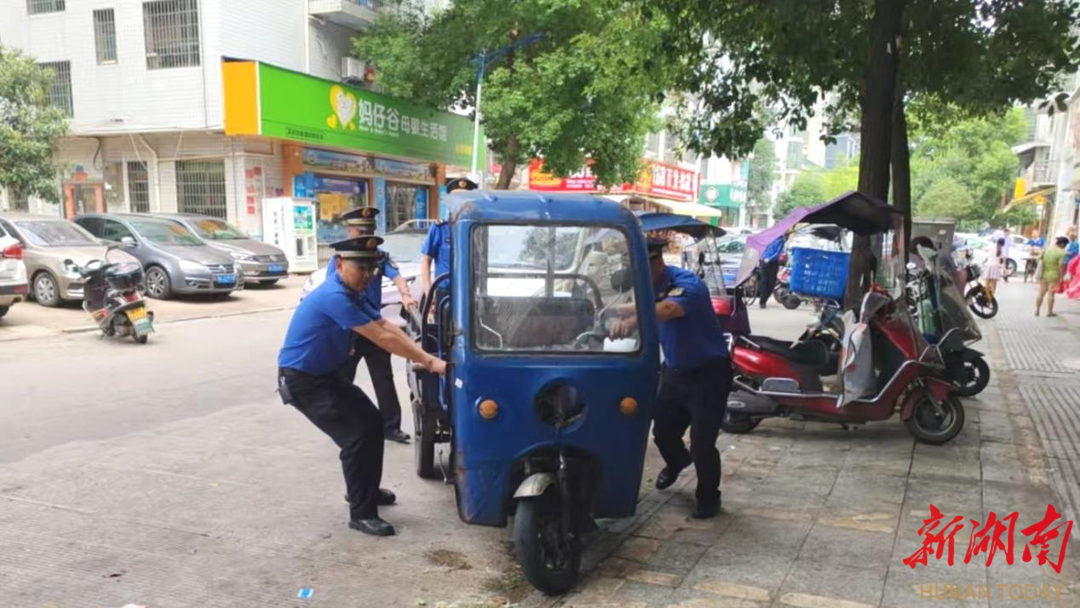 娄底城管柔性执法整治市场市容秩序