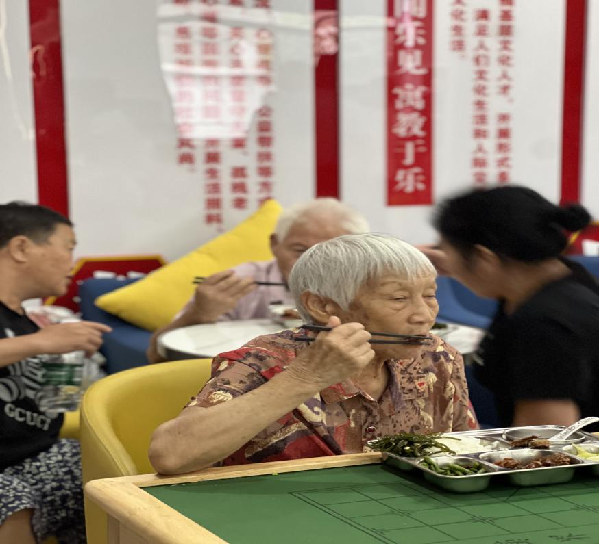 民生实事 | 会同：社区助餐点 温暖银发老人“舌尖幸福”