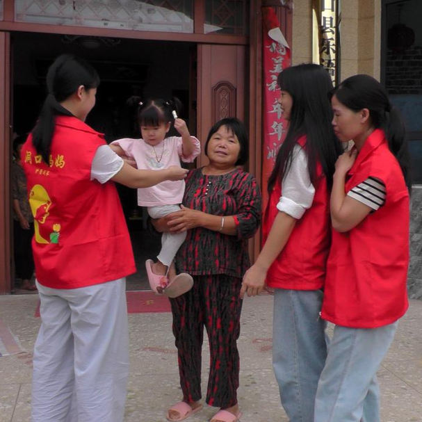 巾帼绽芳华 石榴别样红——洞口县高沙镇石榴村妇联绽放“她”力量