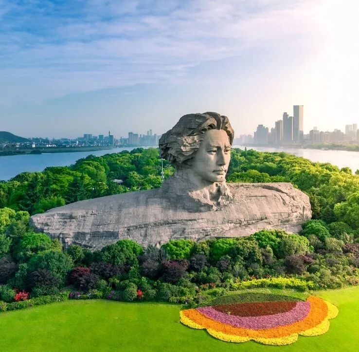 “投洽会”·长沙团现场⑩｜“投资热点城市”长沙：于千年楚韵中，开启投洽新章