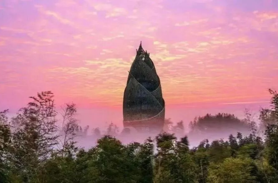 益阳在线微信公众号丨来益阳，看“湘超”！一张球票畅享全城文旅福利