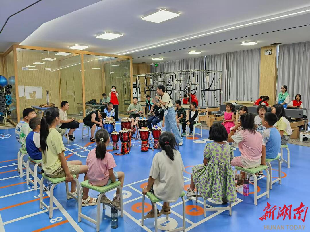从“看护难”到“成长甜”——株洲市2025年中小学生暑假托管服务综述